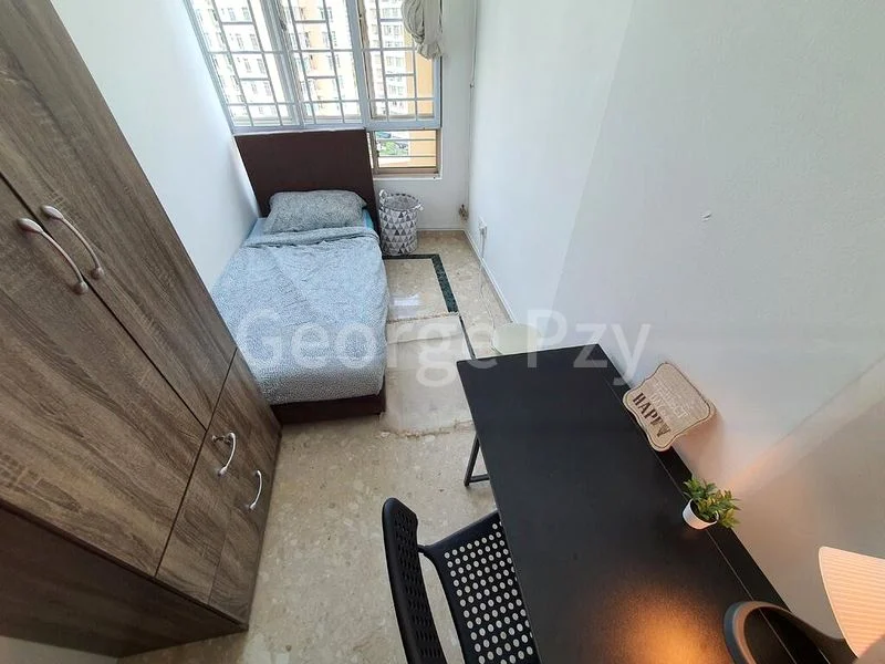 Common Room (Condo) for Rent in  Northvale - Image 2