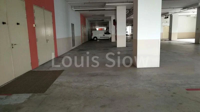 Light Industrial (B1) for Rent: Woodlands 11 - Image 1