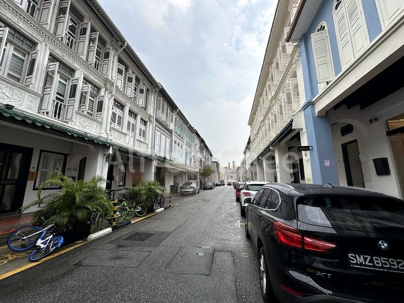 Shop / Shophouse for Sale: Rare 2-Storey Tras Street / Peck Seah Street Shophouse! - Image 5