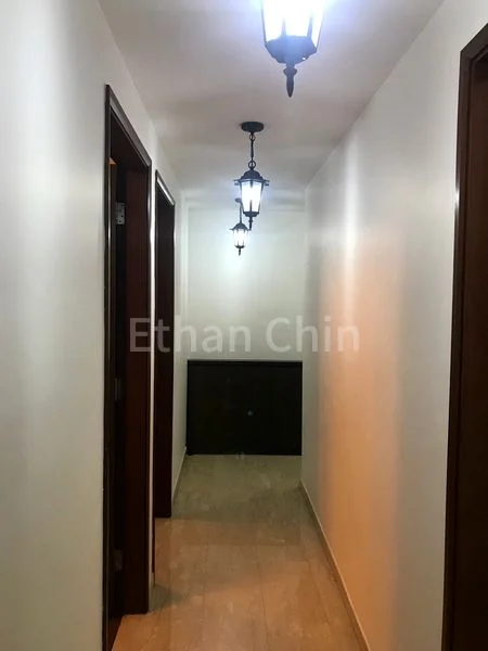 3 Bed Condo for Rent in  Calarasi - Image 4