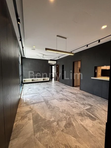 3 Bed Condo for Sale in  River Place - Image 2