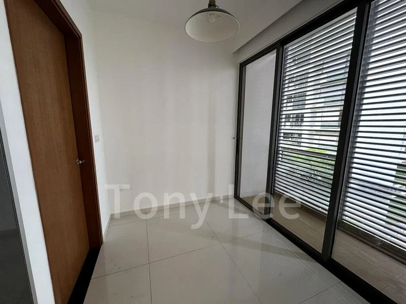 1 Bed Condo for Rent in  Ness - Image 14