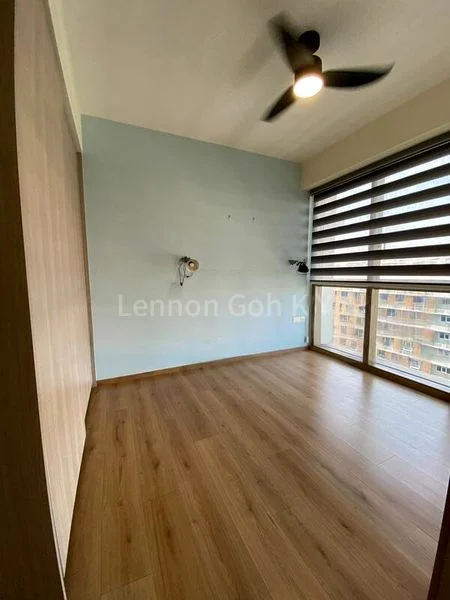 3 Bed Executive Condo for Sale in  The Vales - Image 11