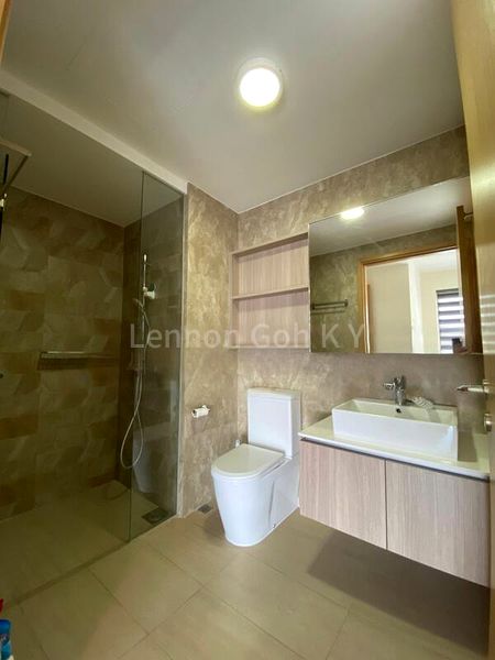 3 Bed Executive Condo for Sale in  The Vales - Image 14