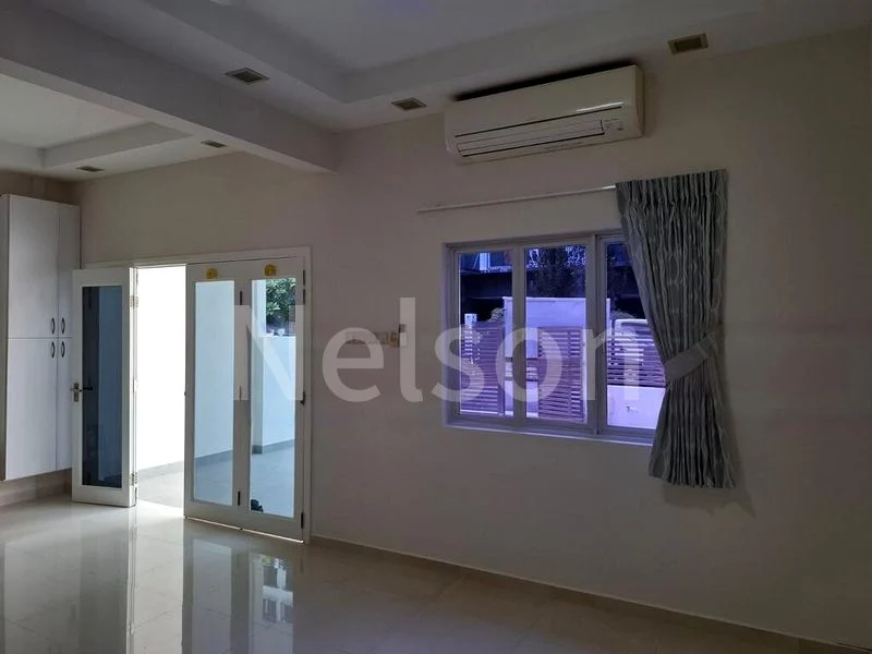 3 Bed Terraced House (Landed) for Rent in  Rambai Road - Image 2