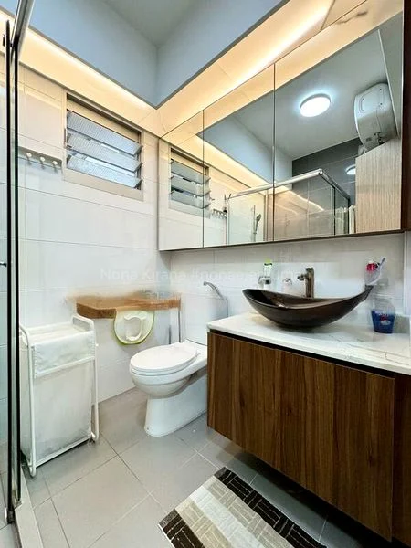 5 Room (5I) HDB for Sale in  356A Anchorvale Lane - Image 1