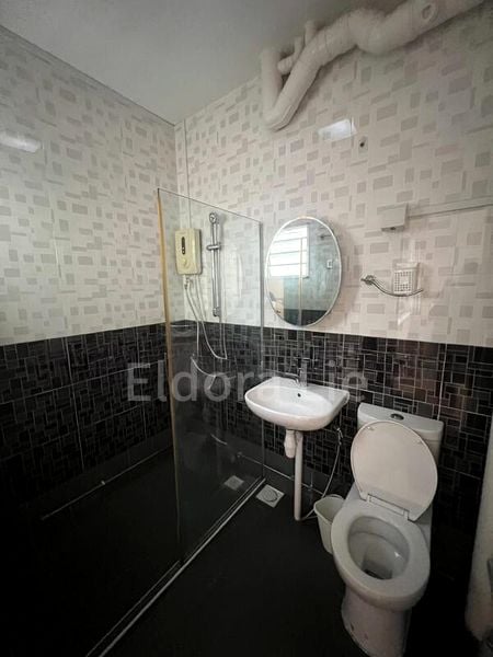 3 Room (3STD) HDB for Rent in  847 Tampines Street 83 - Image 4