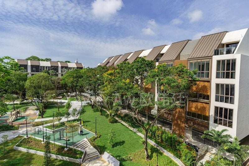 2 Bed Condo for Rent in  Holland Grove Road - Image 6