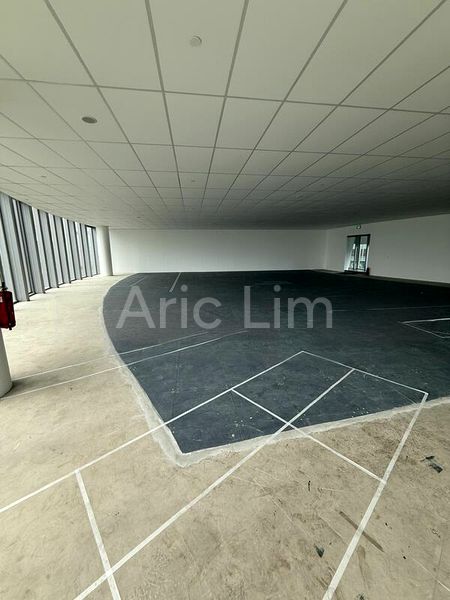 Office for Rent: Eclipse (Previously known as Sandcrawler) - Image 2