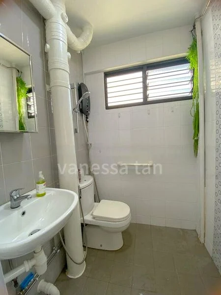 Common Room (HDB) for Rent in 108 Bedok Reservoir Road - Image 3