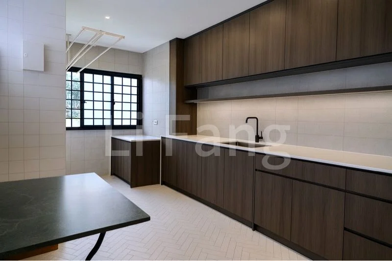5 Room (5I) HDB for Sale in  137 Marsiling Road - Image 1