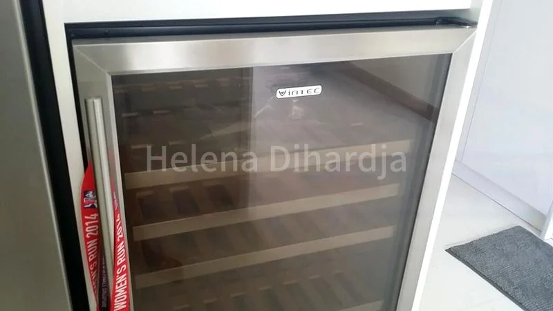 2 Bed Condo for Rent in  Vista Residences - Image 1