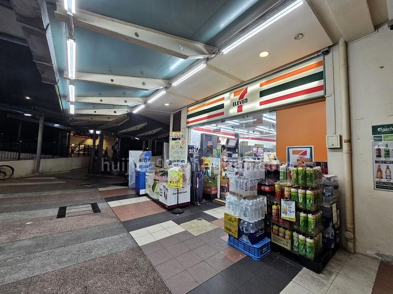 5 Room (5I) HDB for Rent in  20 Jalan Membina - Image 3