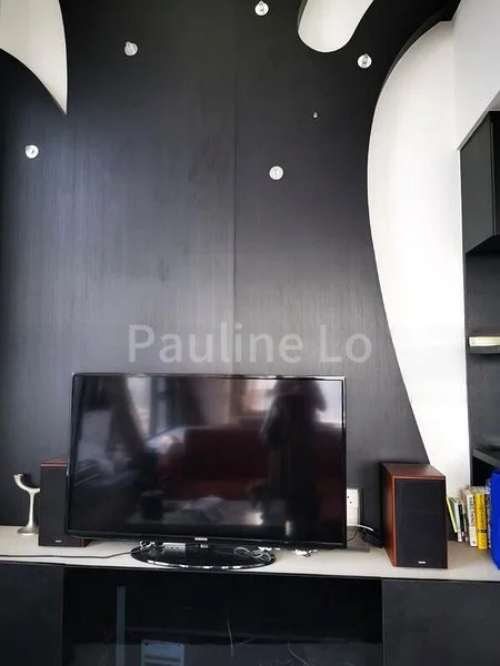 1 Bed Condo for Rent in  Altez - Image 2