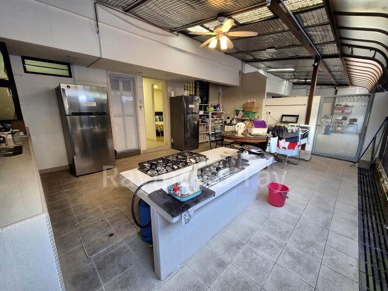 Master Room (Landed) for Rent in  East View Garden - Image 3