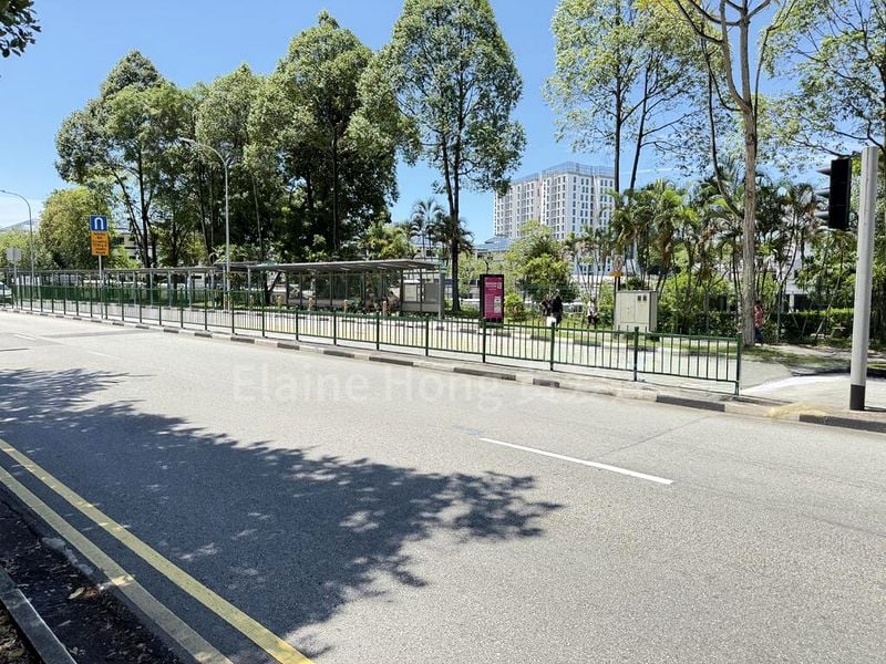 Common Room (HDB) for Rent in 5 Dover Crescent - Image 4