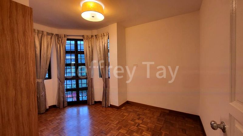 4 Bed Condo for Rent in  Parkway View - Image 14