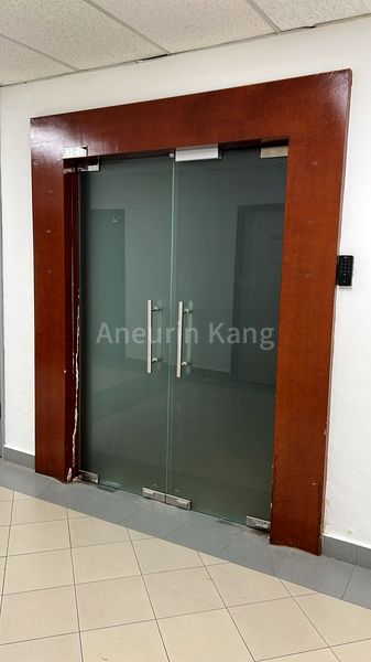 Light Industrial (B1) for Rent in  Thye Hong Centre - Image 2