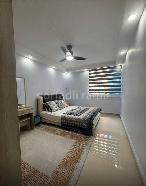 Common Room (HDB) for Rent in  327 Ubi Avenue 1 - Image 4
