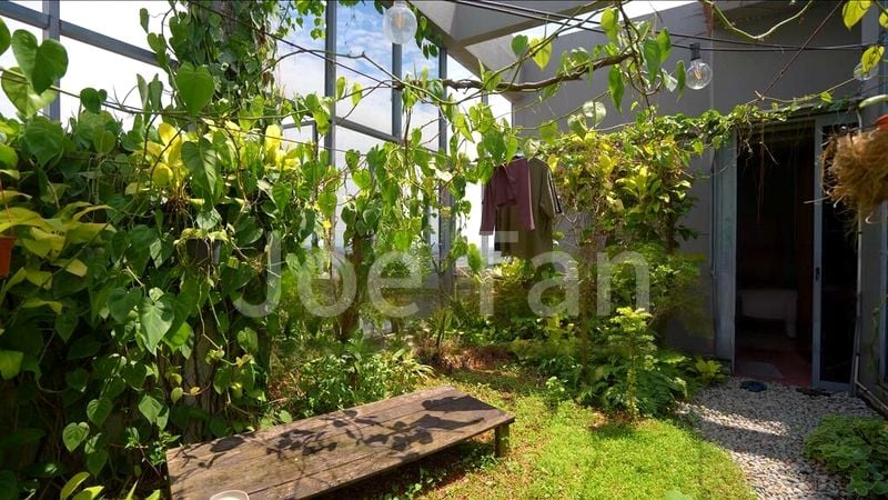 3 Bed Condo for Rent in  The Trizon - Image 2