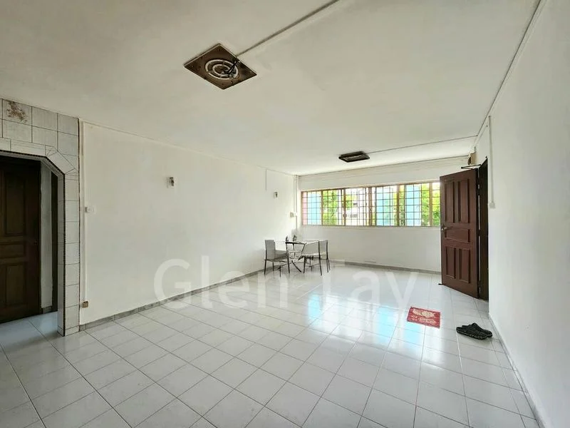 4 Room (4A) HDB for Sale in  449 Jurong West Street 42 - Image 1