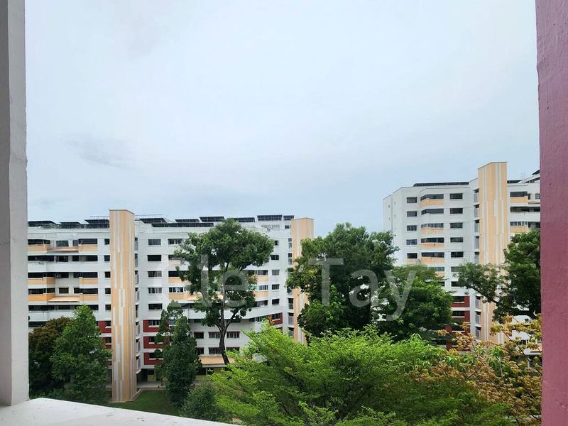 4 Room (4A) HDB for Sale in  449 Jurong West Street 42 - Image 4