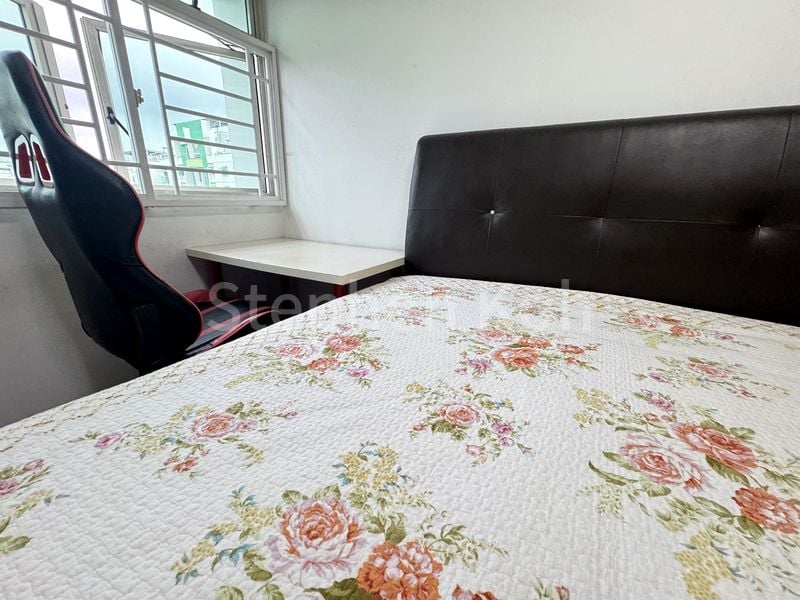 Common Room (HDB) for Rent in  205A Punggol Field - Image 2