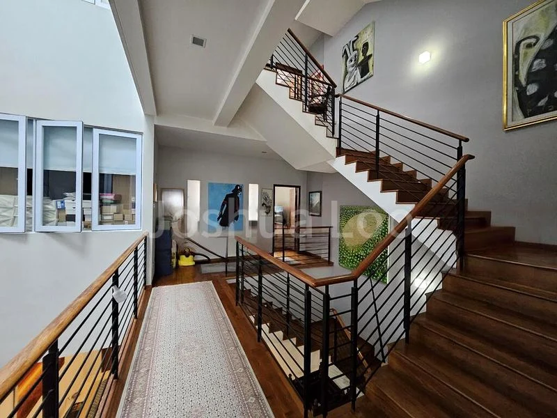 5 Bed Terraced House (Landed) for Sale in  Ping-An Gardens - Image 6