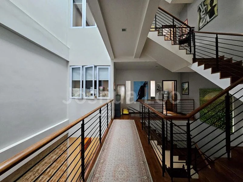 5 Bed Terraced House (Landed) for Sale in  Ping-An Gardens - Image 7