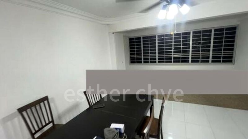 5 Room (5I) HDB for Sale in  229 Tampines Street 23 - Image 12