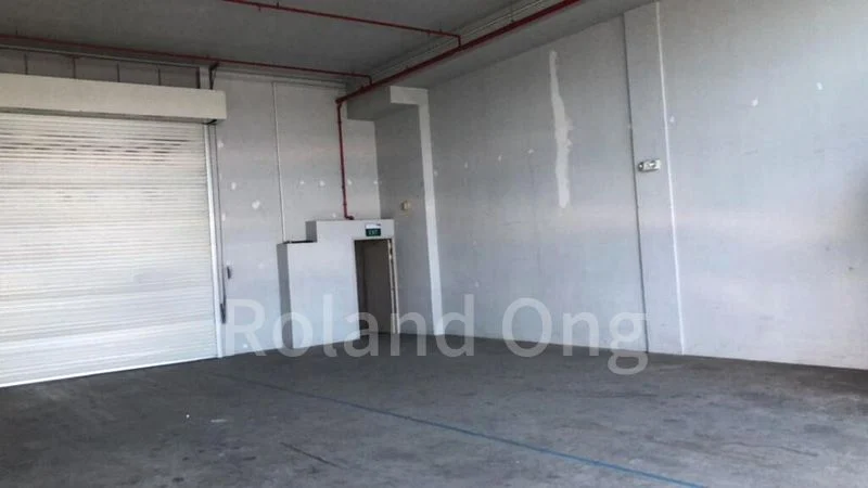 Factory / Workshop (B2) for Rent: West Connect Building - Image 5