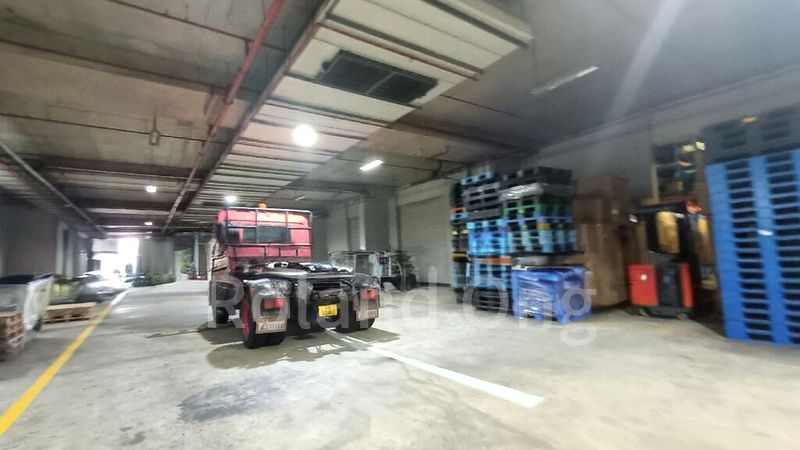 Factory / Workshop (B2) for Rent: West Connect Building - Image 3