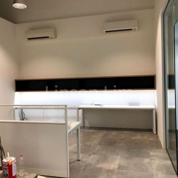 Light Industrial (B1) for Sale: CT Hub 2 - Image 6