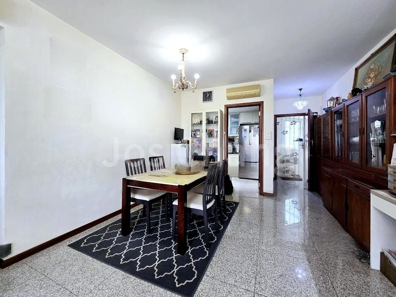 3 Bed Condo for Sale in  Rio Vista - Image 3