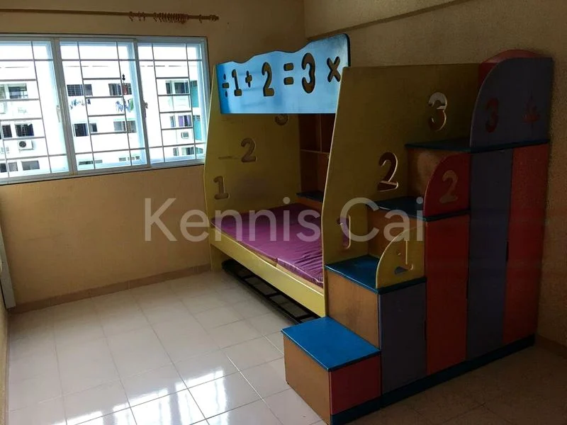 4 Room (4NG) HDB for Rent in  26 Marsiling Drive - Image 4