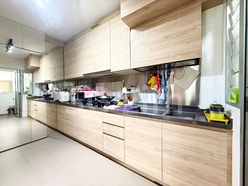 Premium HDB for Sale in  116B Jalan Tenteram - Image 5