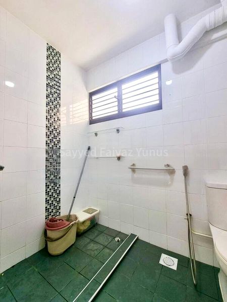 5 Room (5I) HDB for Sale in  856 Tampines Street 82 - Image 12