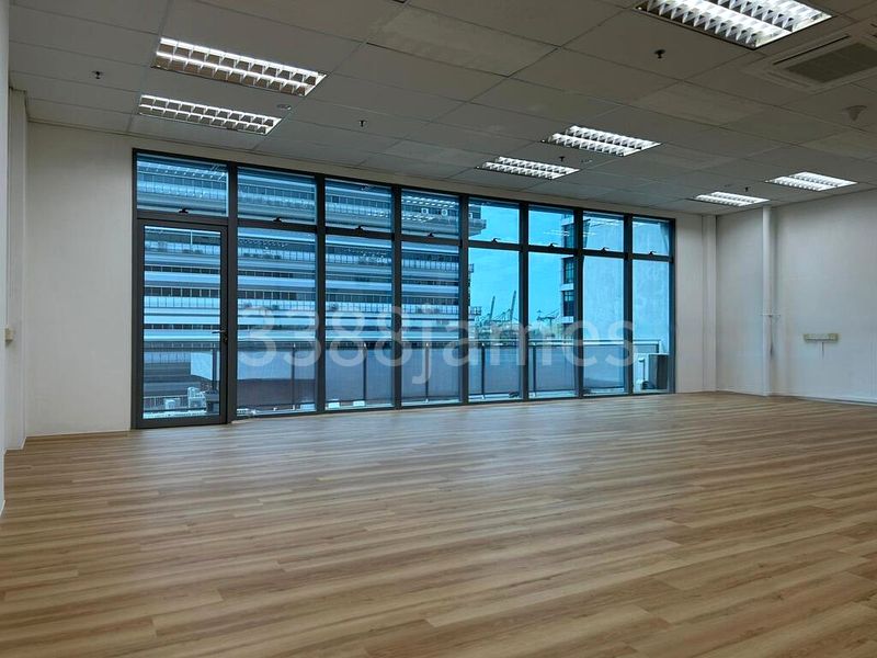 Light Industrial (B1) for Rent: Meissa, 1,200 Sq Ft Industrial Unit on Oldham Street - Image 5