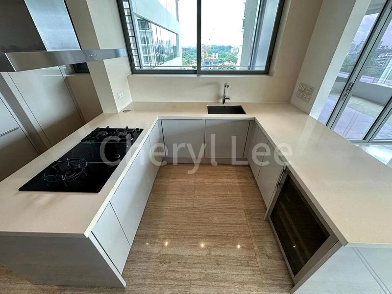 4 Bed Condo for Rent in  Ardmore Residence - Image 19