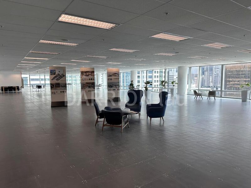 Office for Rent: Capital Square - Image 5