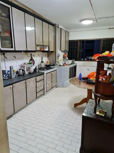 3 Room (3I) HDB for Rent in  254 Hougang Avenue 3 - Image 4