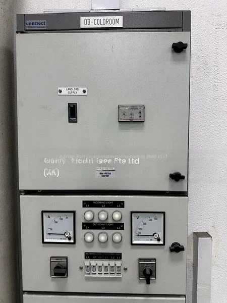 Factory / Workshop (B2) for Rent: STANDALONE FACTORY WAREHOUSE OFF AYE, featuring Corporate Frontage and an Overhead Crane fitted office. - Image 10