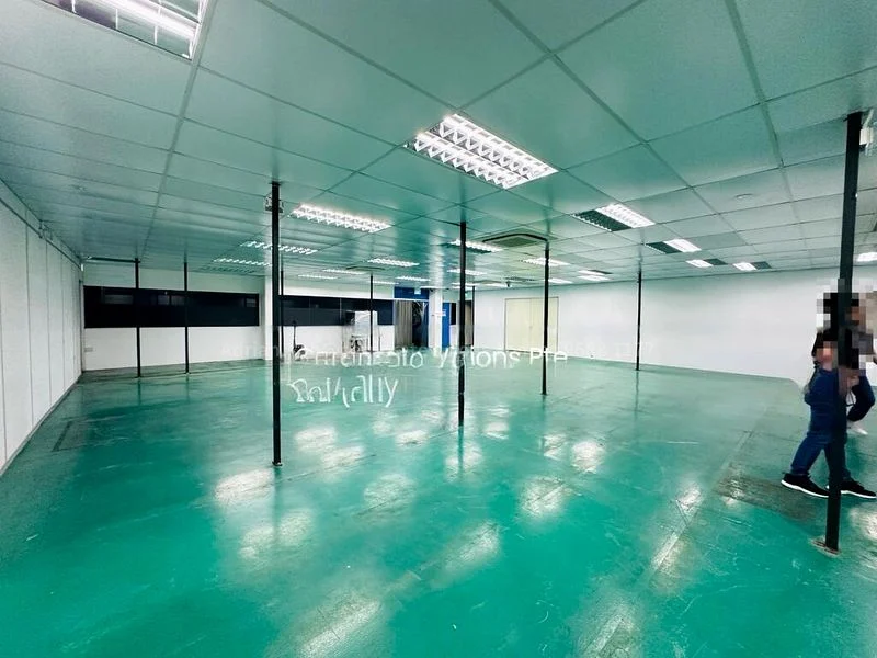 Factory / Workshop (B2) for Rent: STANDALONE FACTORY WAREHOUSE OFF AYE, featuring Corporate Frontage and an Overhead Crane fitted office. - Image 6