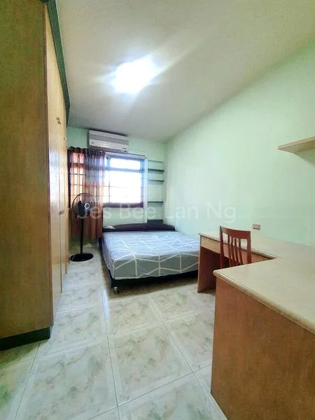 Common Room (HDB) for Rent in  290 Bishan Street 24 - Image 2