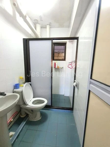 Common Room (HDB) for Rent in  290 Bishan Street 24 - Image 7