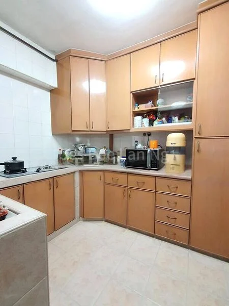 Common Room (HDB) for Rent in  290 Bishan Street 24 - Image 4
