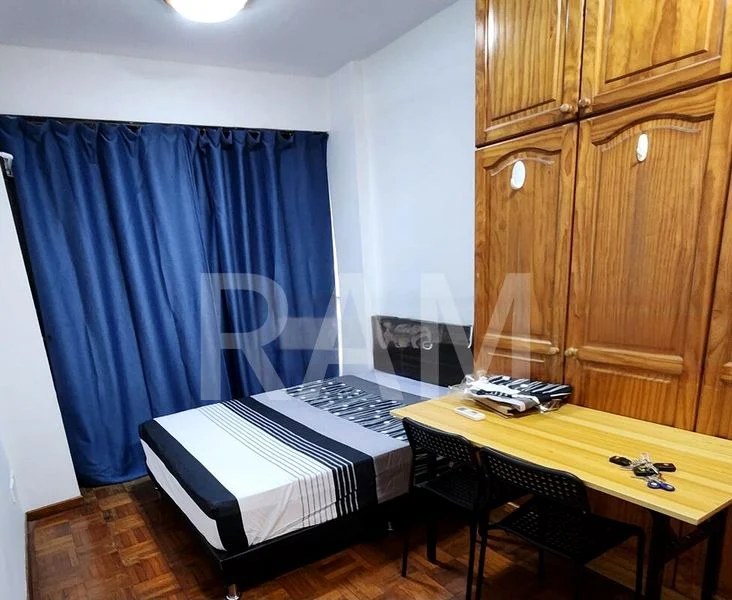 Common Room (Condo) for Rent in Kingsley Mansions - Image 1