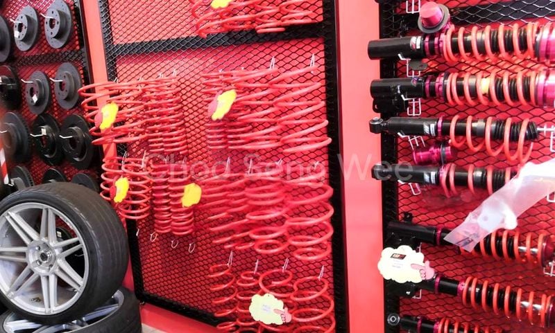 Shop / Shophouse for Rent: Prime Ground-Floor Unit Suits Car-Related Trade, Yeo Chu Kang/Serangoon Vicinity - Image 4