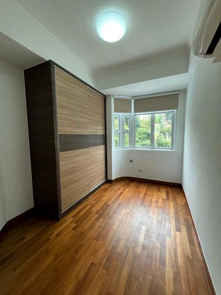 3 Bed Apartment (Condo) for Rent in  The Sierra - Image 7