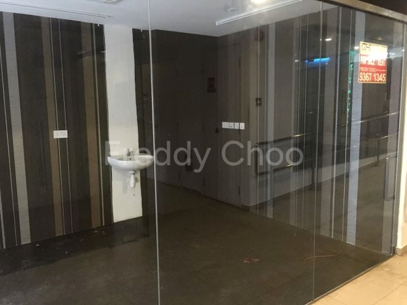 Food & Beverage for Sale: Le Regal - Image 4